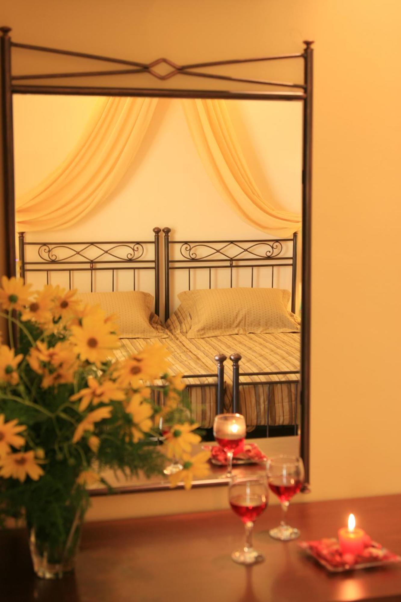 Anassa Deluxe Suites Kamári Exteriör bild