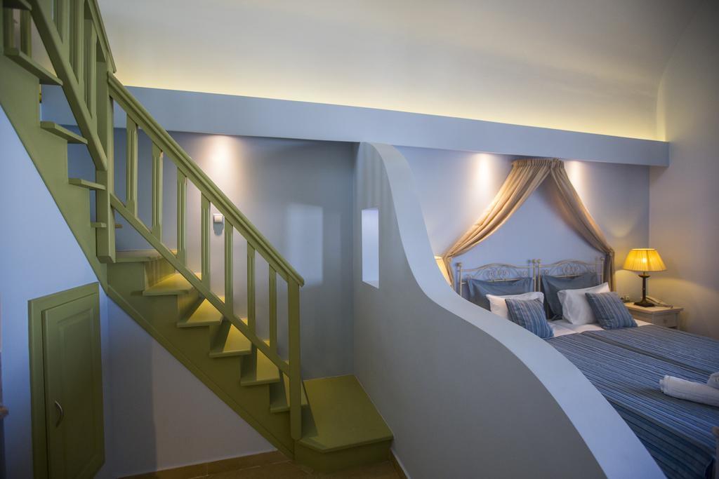 Anassa Deluxe Suites Kamári Exteriör bild