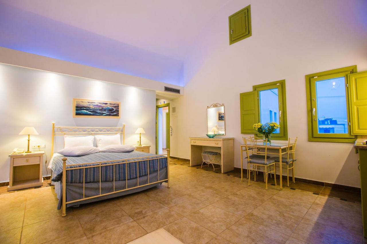 Anassa Deluxe Suites Kamári Exteriör bild