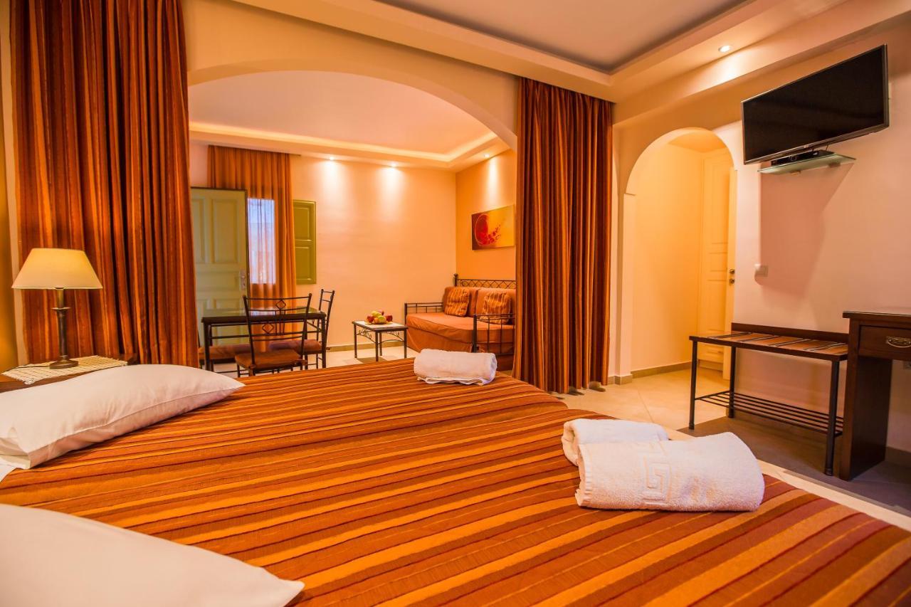 Anassa Deluxe Suites Kamári Exteriör bild