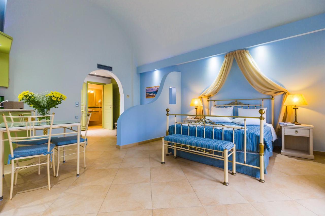 Anassa Deluxe Suites Kamári Exteriör bild